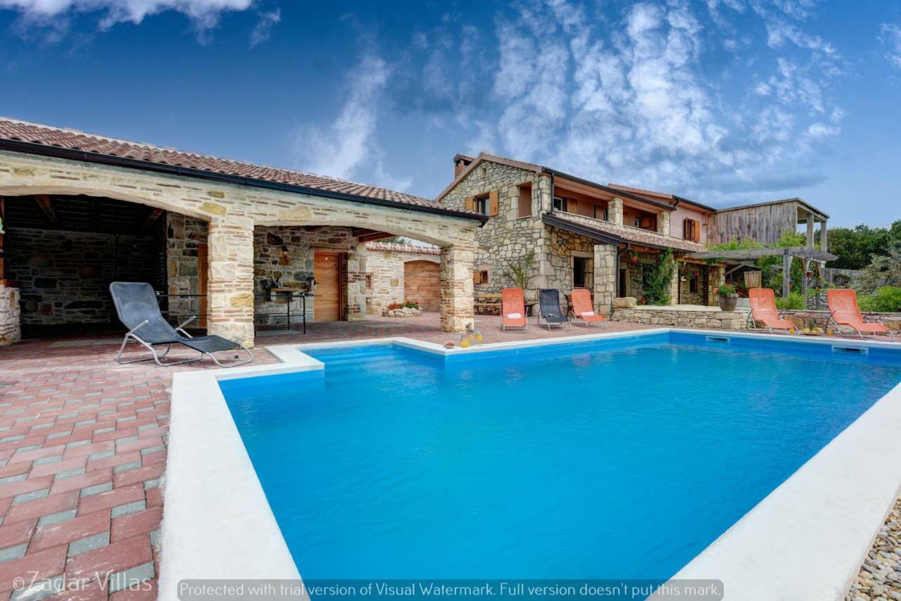 Slivnica Villa Smilje Zadarvillas מראה חיצוני תמונה